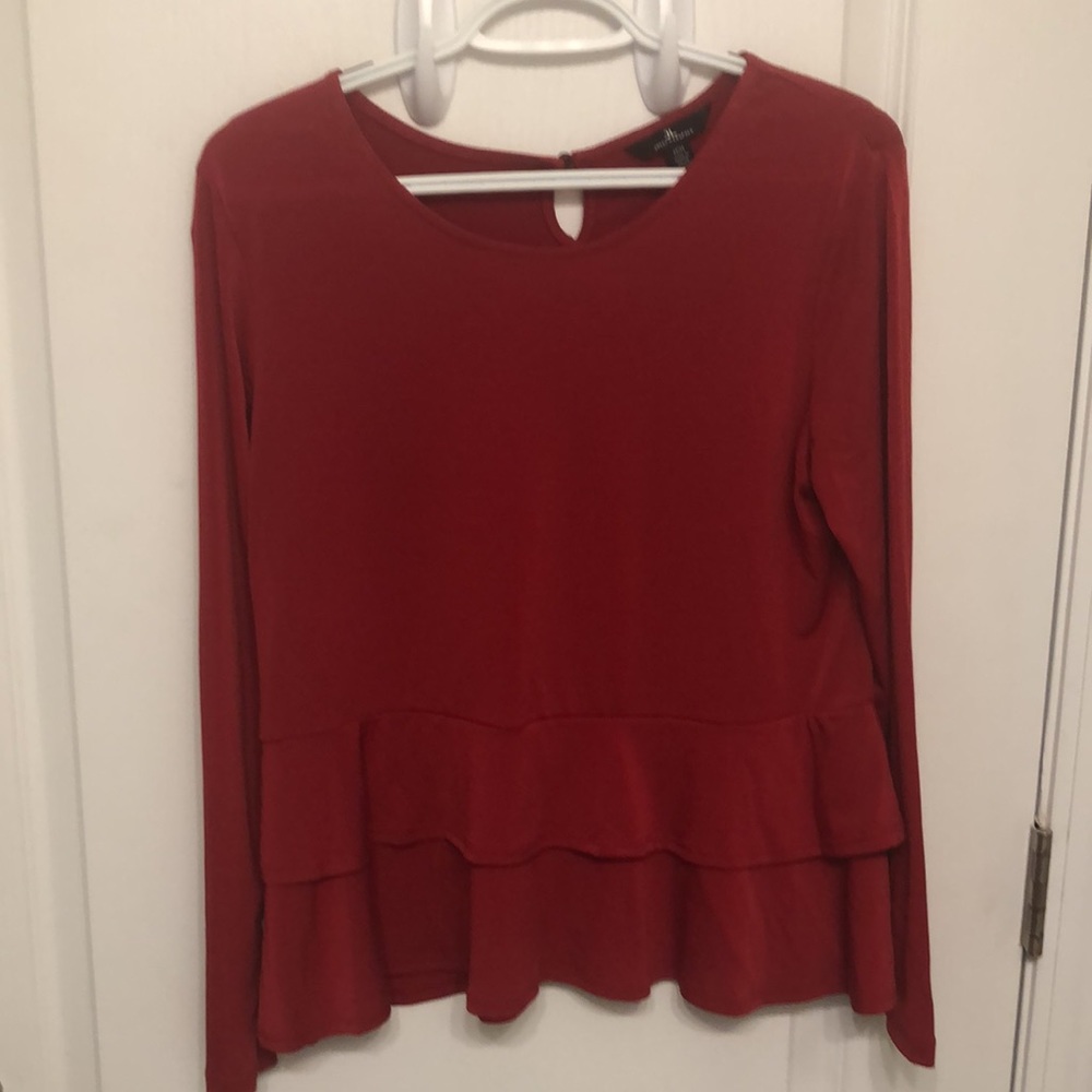 Beautiful Womens Blouse. Great condition.